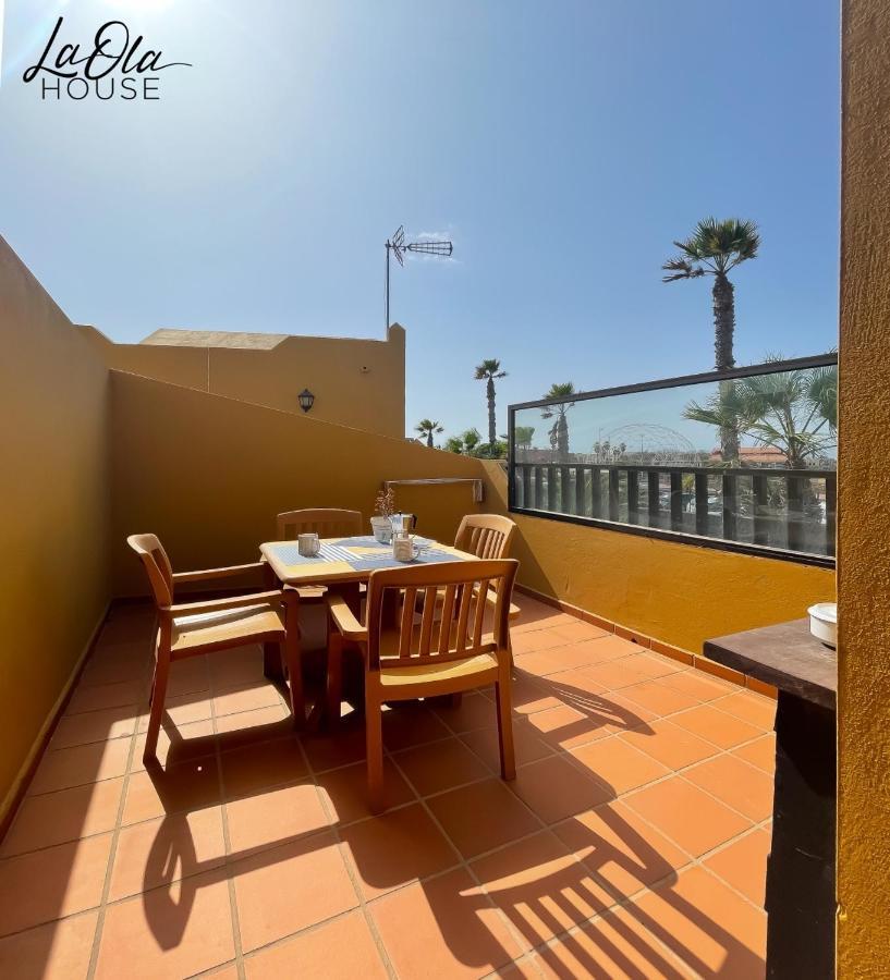 La Ola House Precioso Apartamento Con Piscina Коральео Экстерьер фото