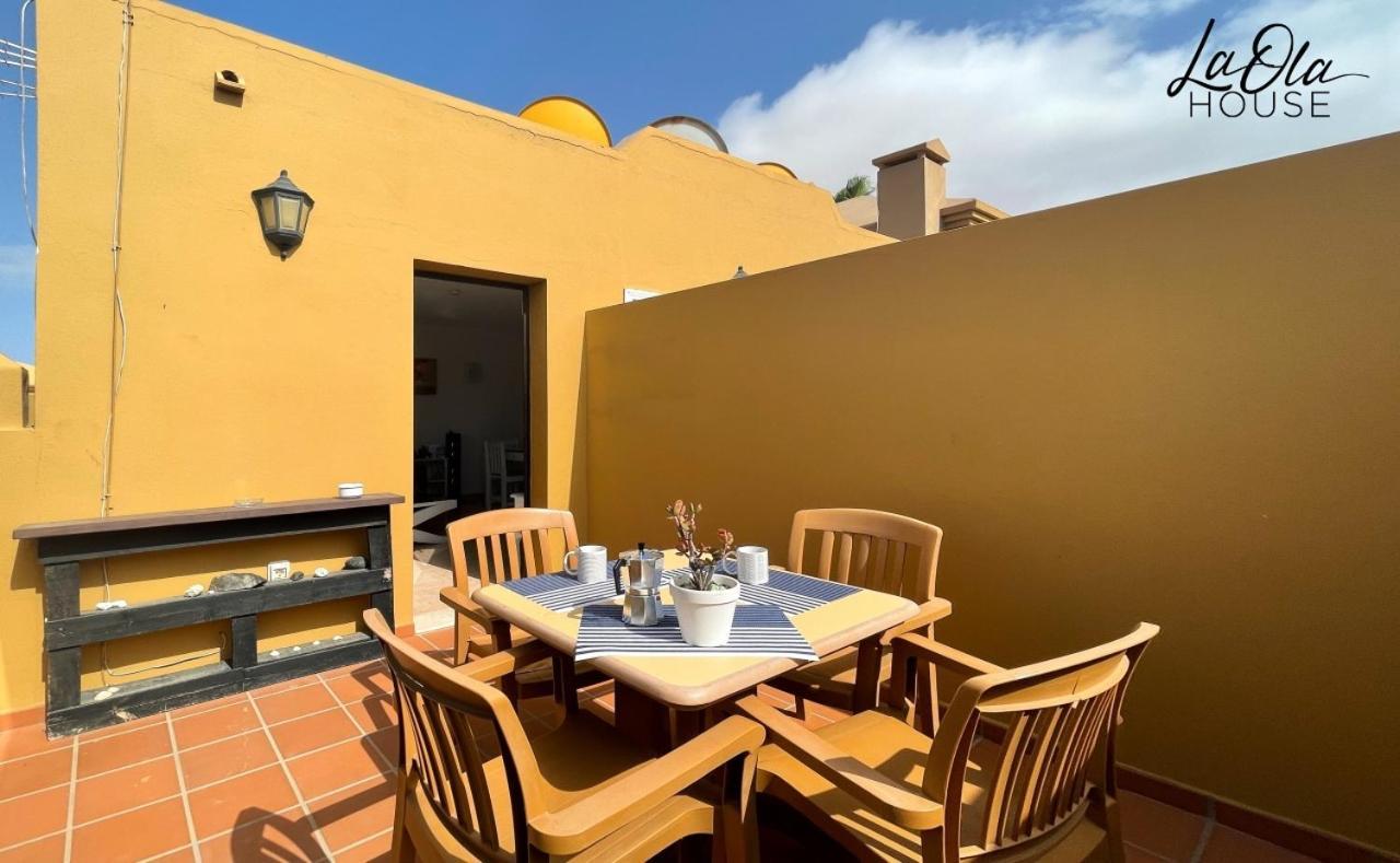 La Ola House Precioso Apartamento Con Piscina Коральео Экстерьер фото